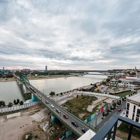 Sinfonia Lux Apartment Belgrade Luaran gambar