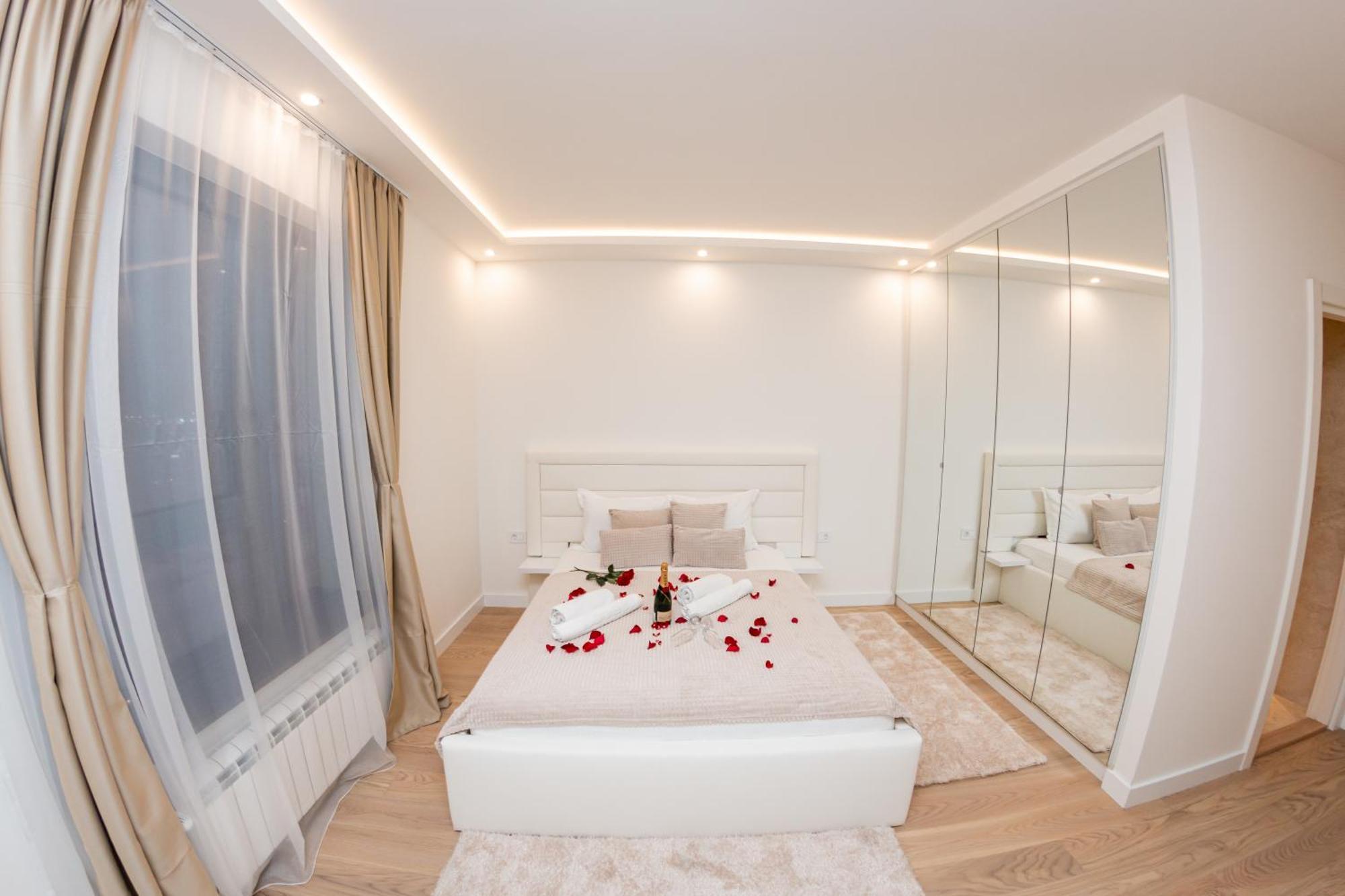 Sinfonia Lux Apartment Belgrade Luaran gambar