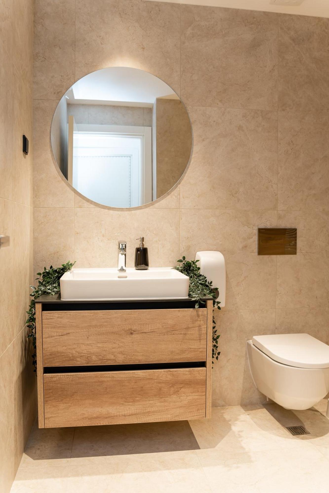 Sinfonia Lux Apartment Belgrade Luaran gambar