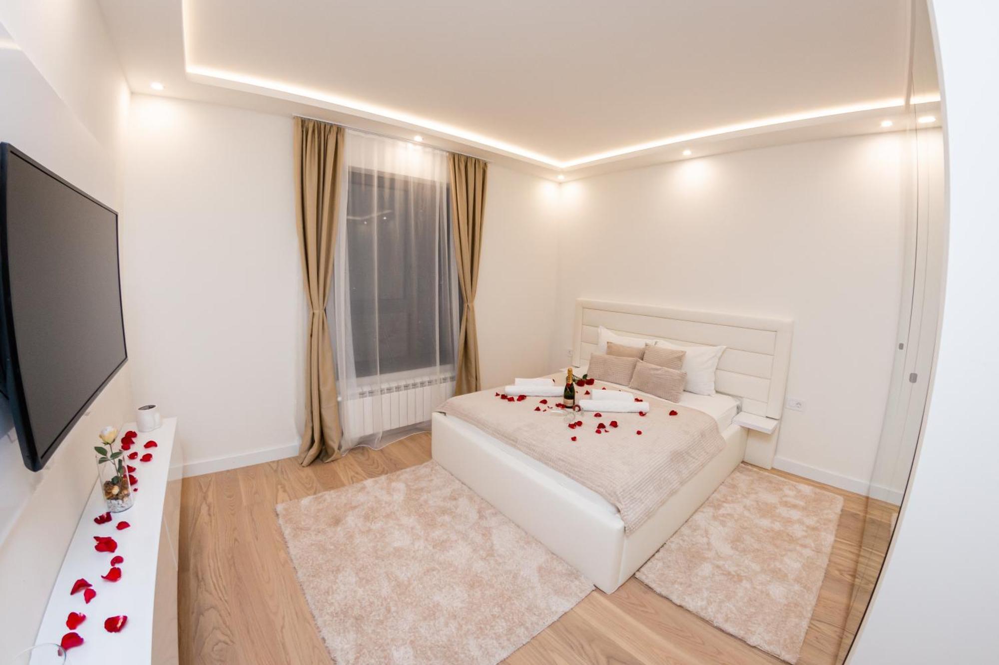 Sinfonia Lux Apartment Belgrade Luaran gambar