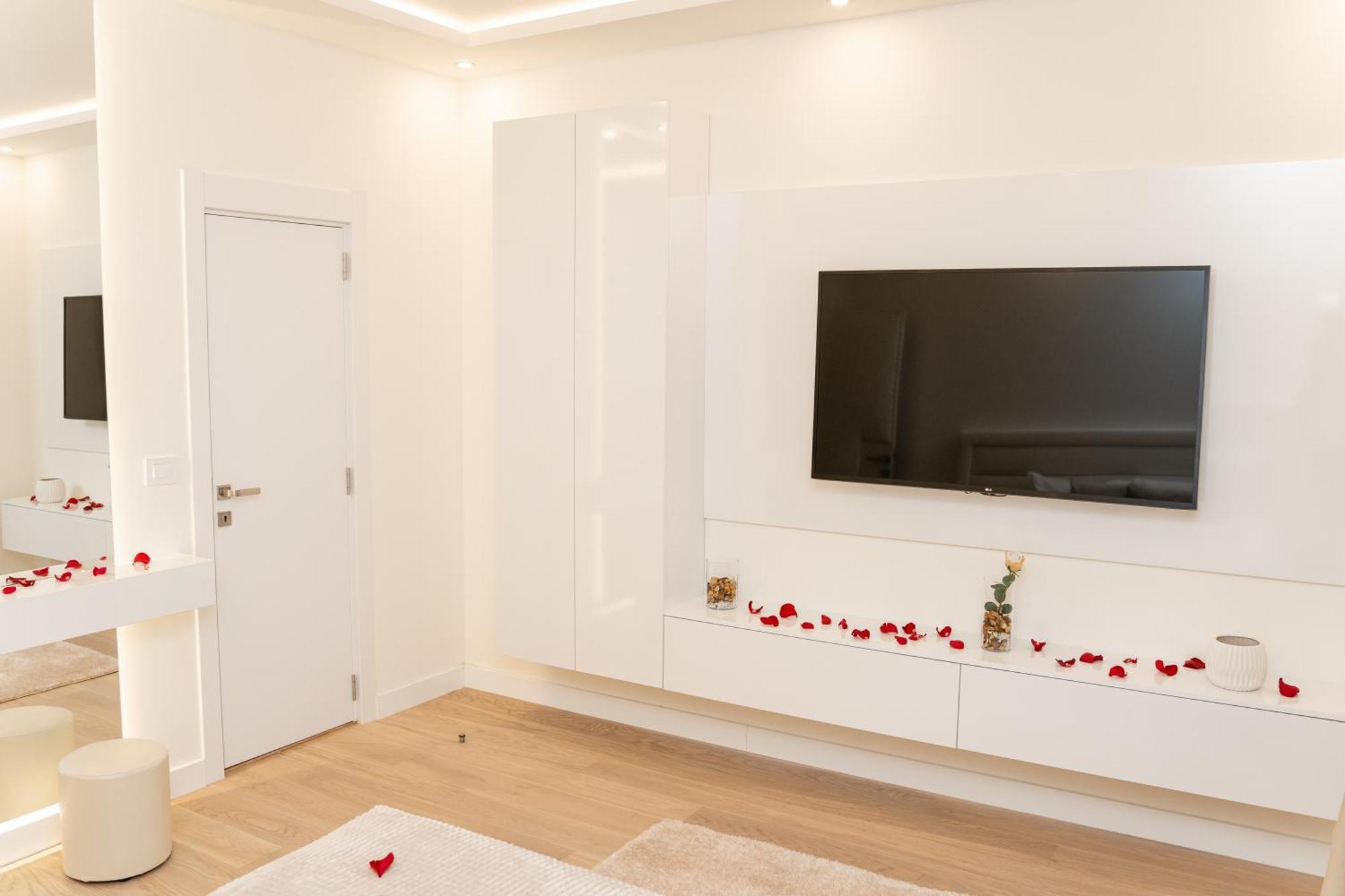 Sinfonia Lux Apartment Belgrade Luaran gambar