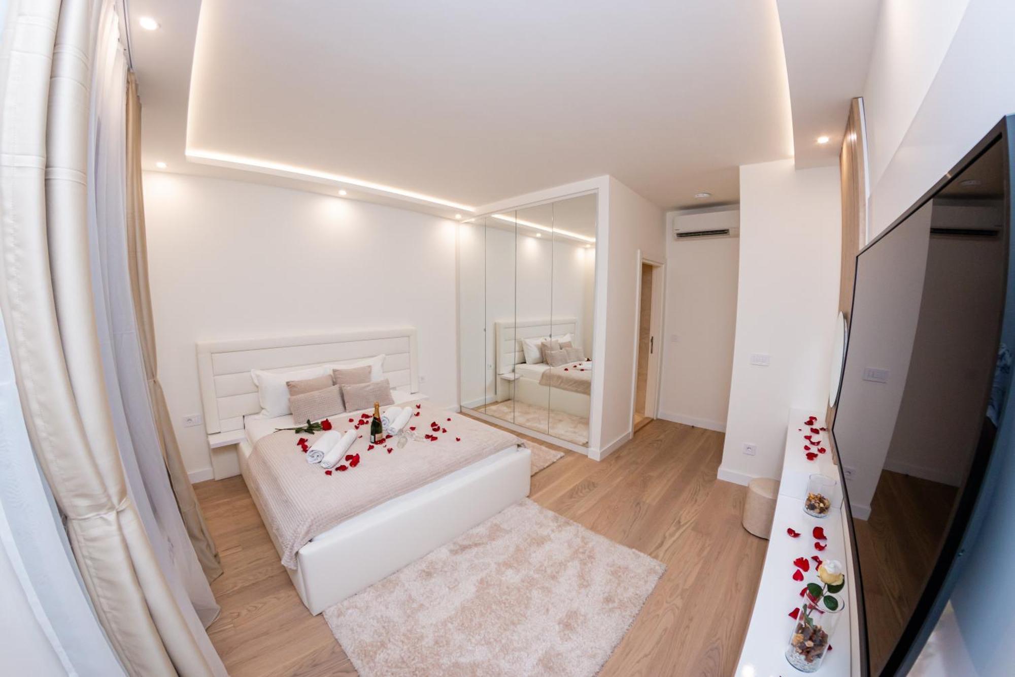 Sinfonia Lux Apartment Belgrade Luaran gambar