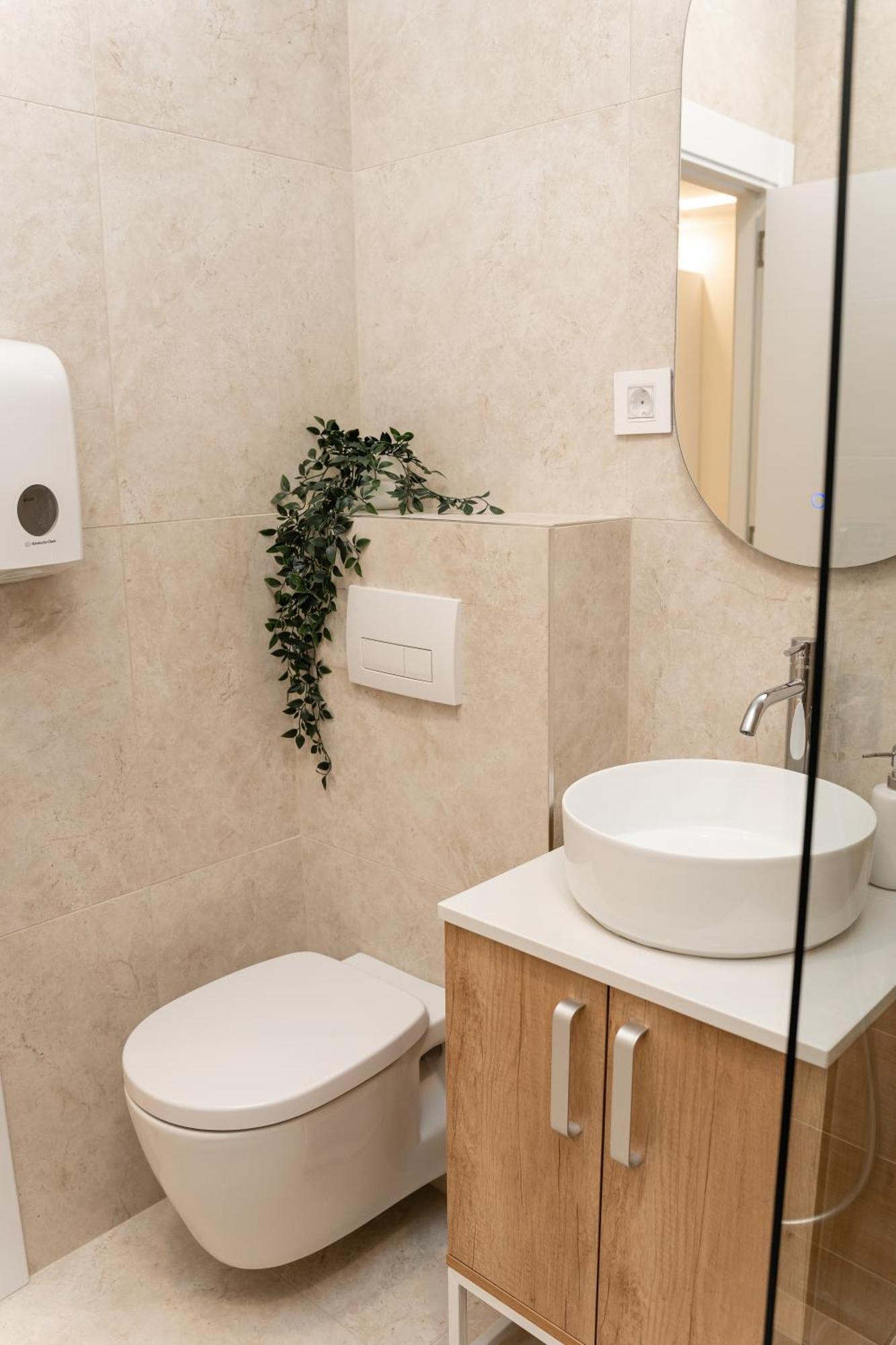 Sinfonia Lux Apartment Belgrade Luaran gambar