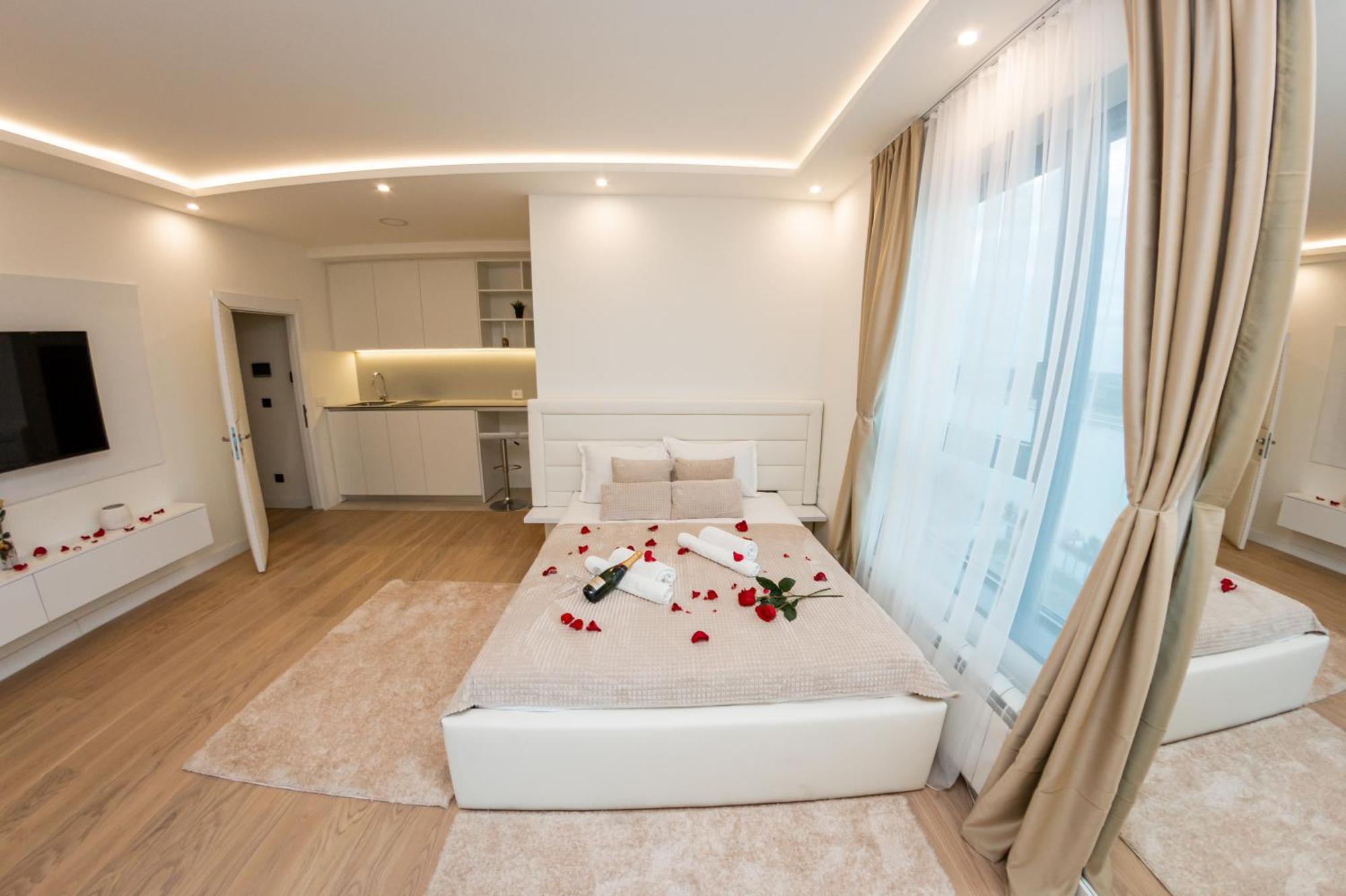 Sinfonia Lux Apartment Belgrade Luaran gambar